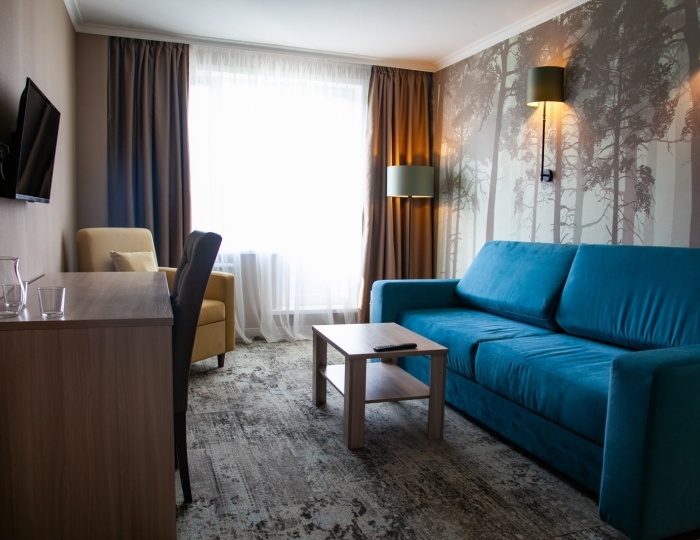 Люкс 2-местный 2-комнатный вид на территорию - Санаторий «Лунево»